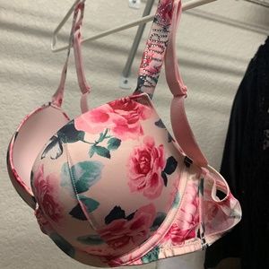 Vs push up bra. Diamonds collection